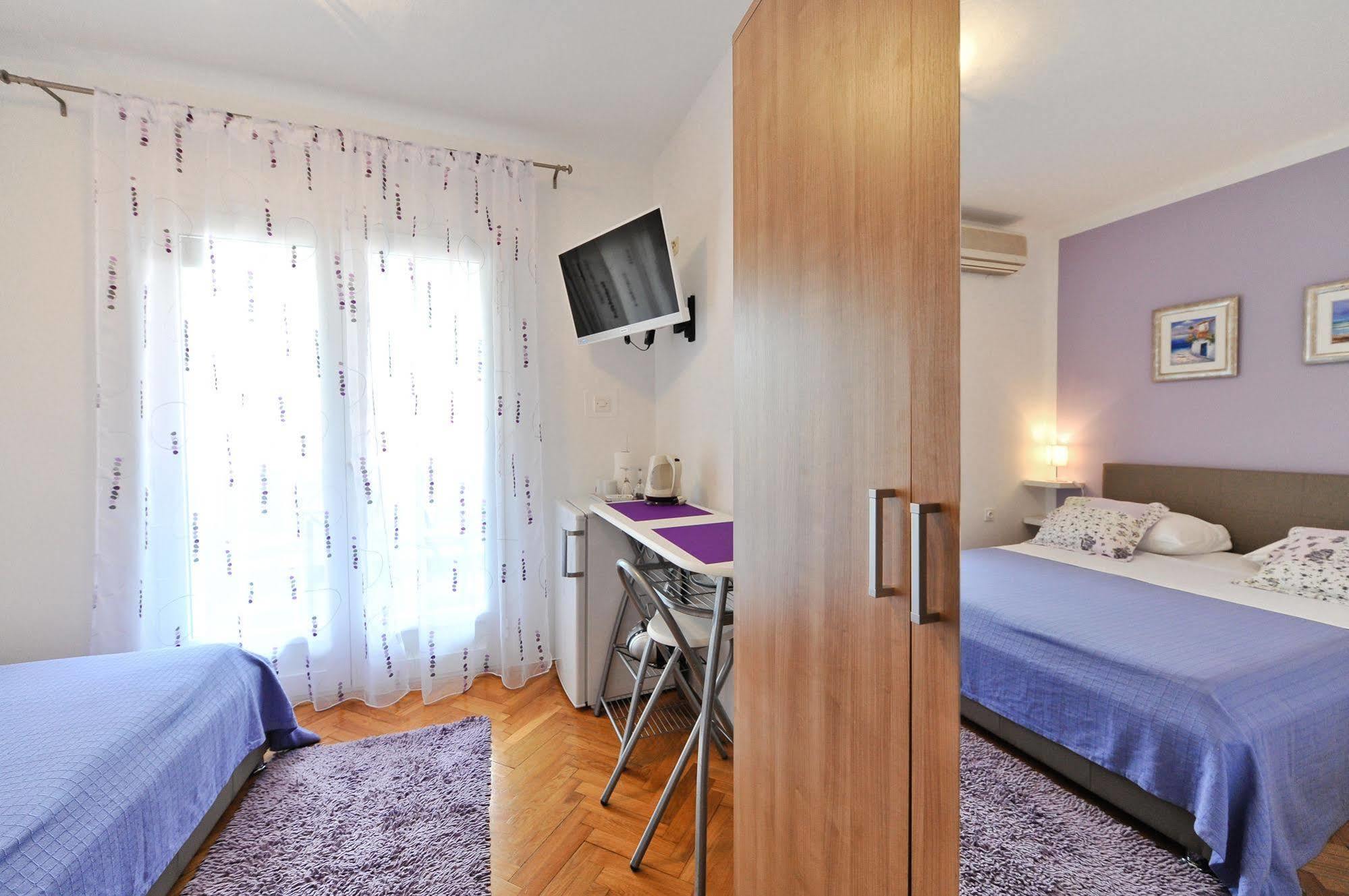 Apartments&Rooms Petra Zadar Buitenkant foto